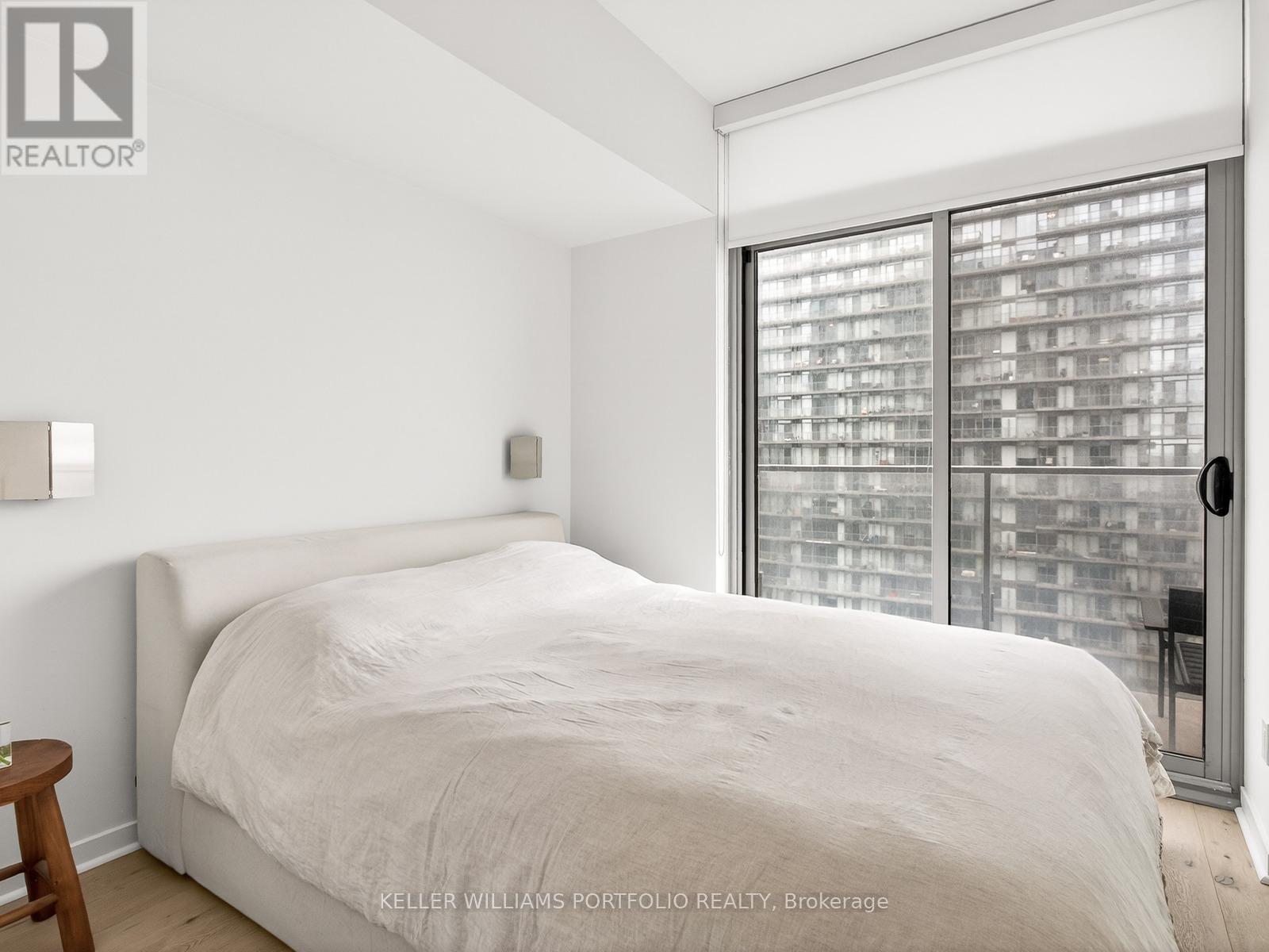 1713 - 103 The Queensway Avenue, Toronto, Ontario  M6S 5B3 - Photo 15 - W13173872