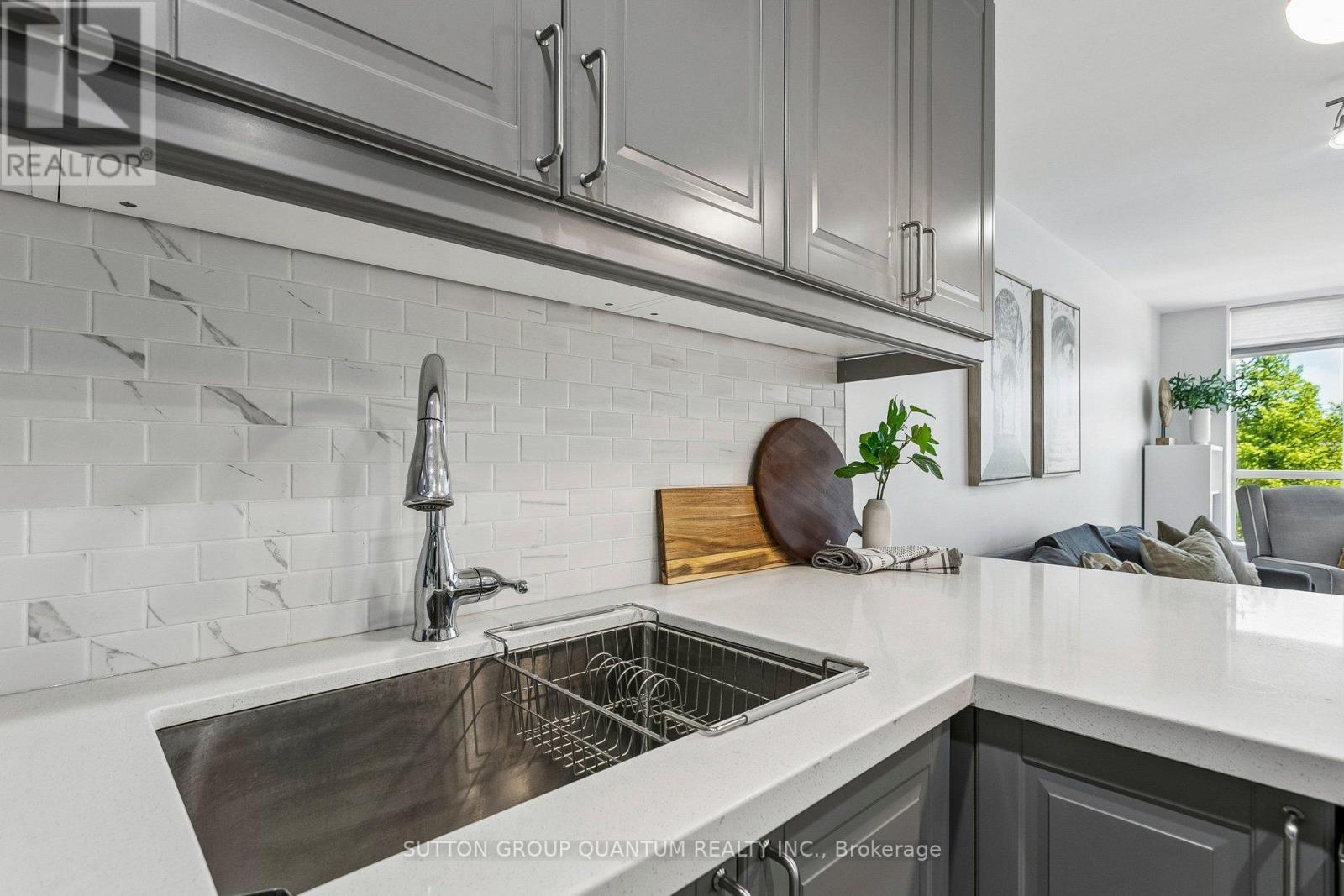 307 - 1150 Parkwest Place, Mississauga, Ontario  L5E 3K4 - Photo 17 - W13173928