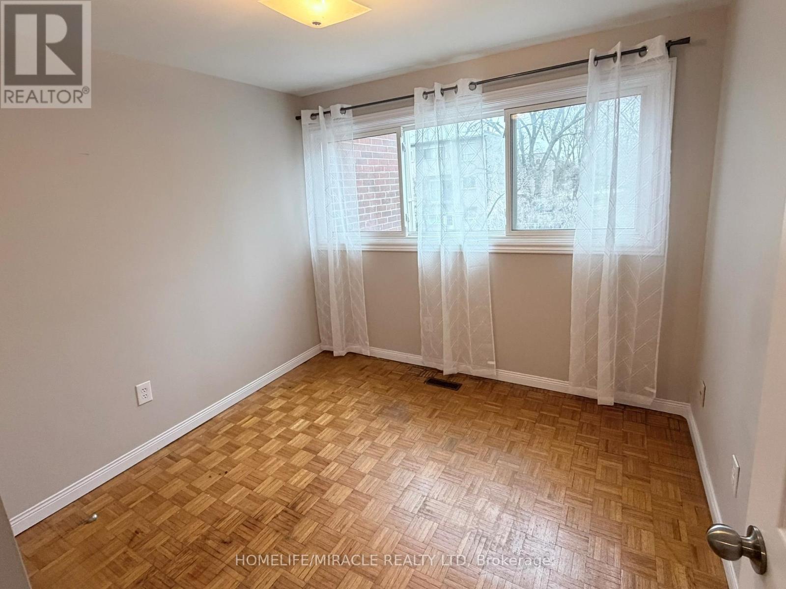 58 - 400 Bloor Street, Mississauga, Ontario  L5A 3M8 - Photo 17 - W13173936