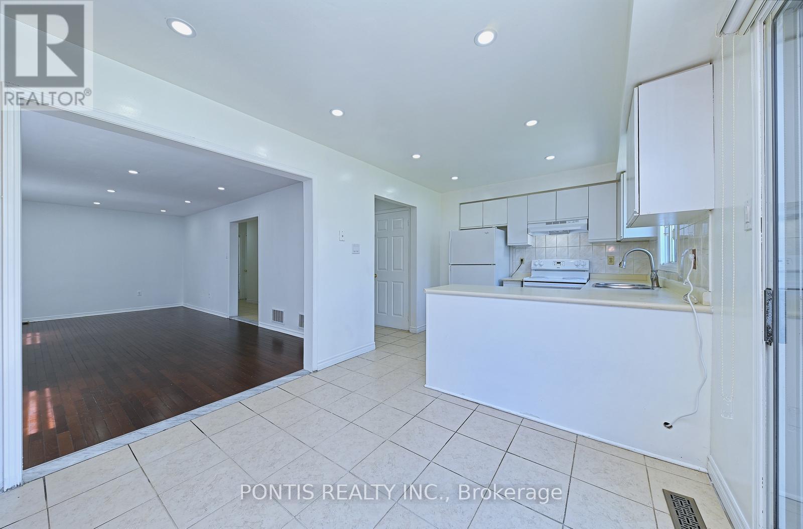 198 Moffatt Avenue, Brampton, Ontario  L6Y 4R3 - Photo 11 - W13173970