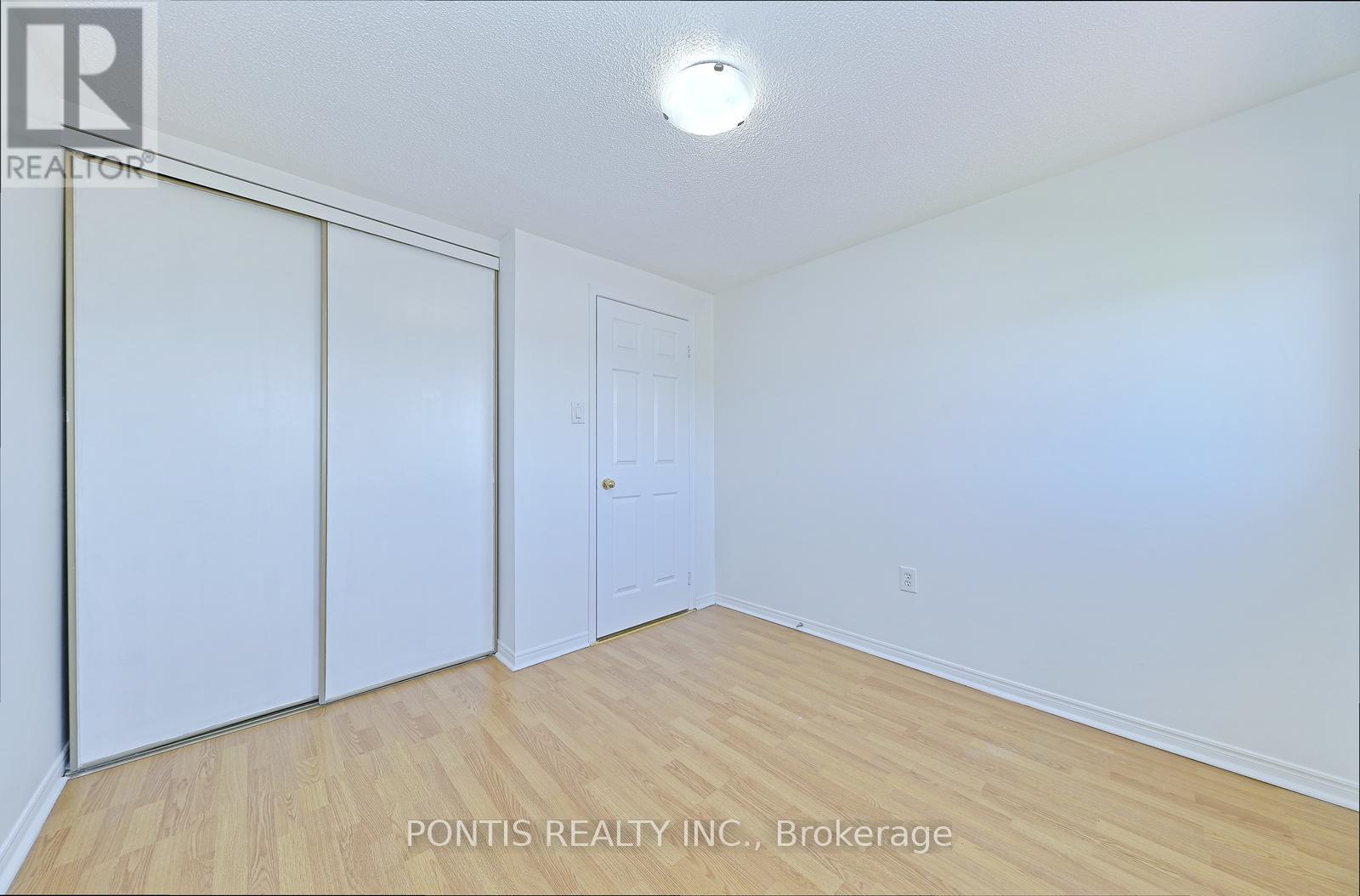 198 Moffatt Avenue, Brampton, Ontario  L6Y 4R3 - Photo 19 - W13173970