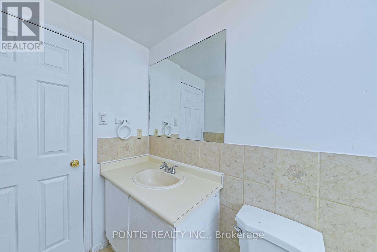 198 Moffatt Avenue, Brampton, Ontario  L6Y 4R3 - Photo 25 - W13173970