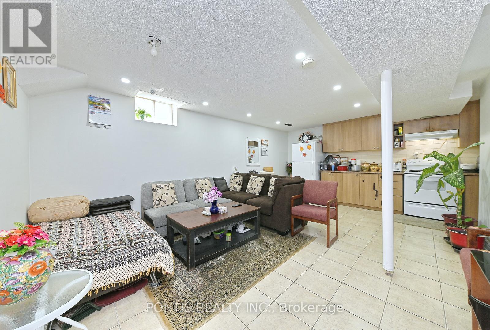 198 Moffatt Avenue, Brampton, Ontario  L6Y 4R3 - Photo 33 - W13173970