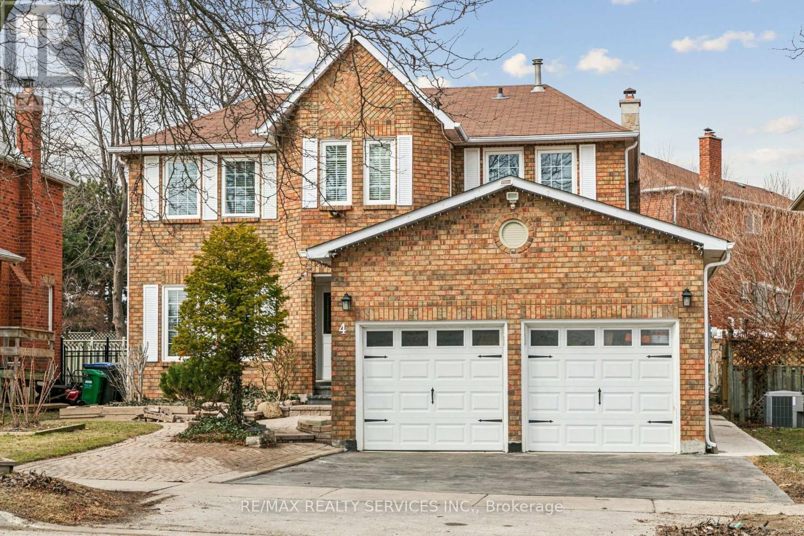 4 BURT DRIVE, Brampton, Ontario