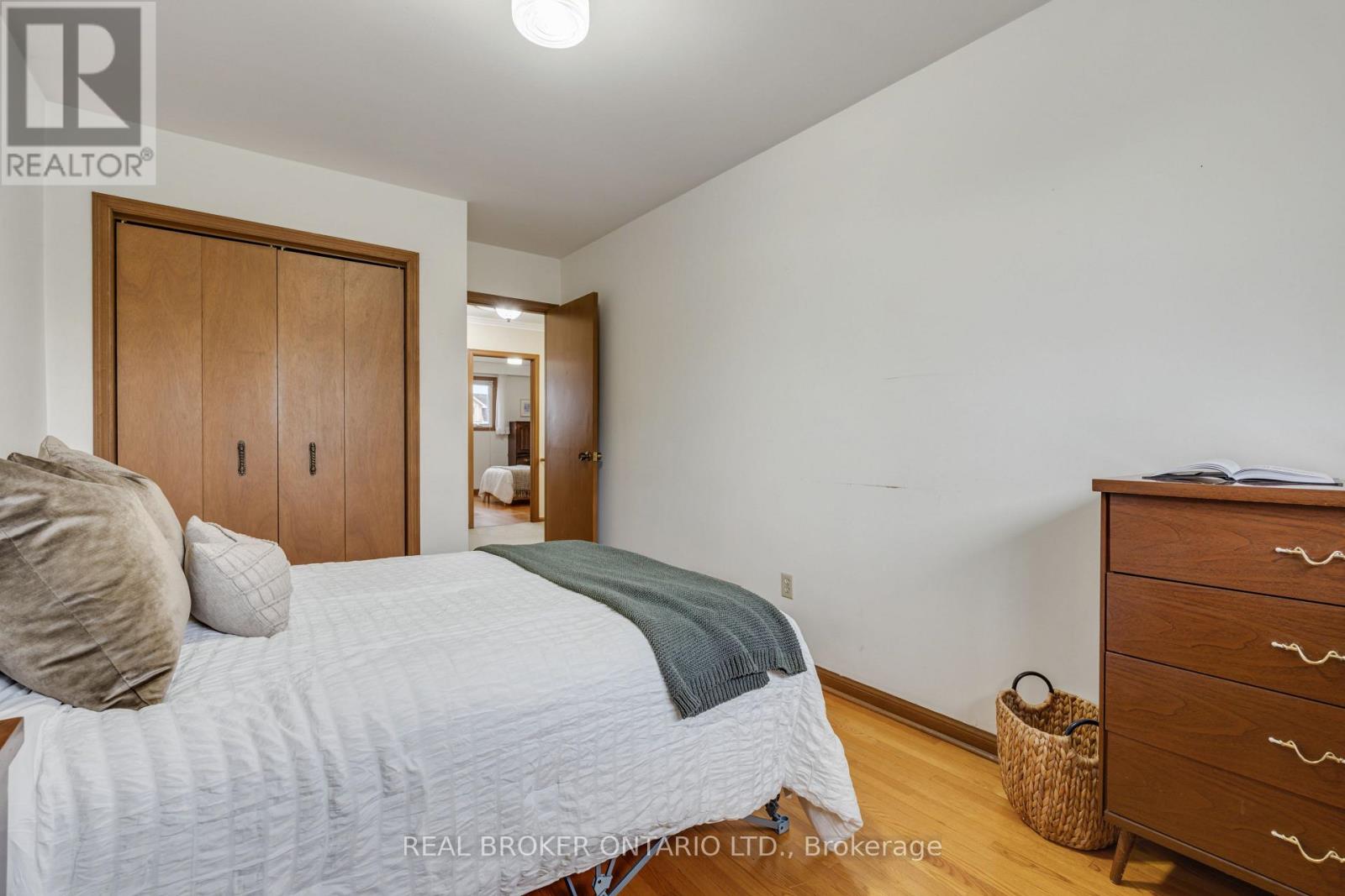 56a Treeview Drive, Toronto, Ontario  M8W 4C2 - Photo 22 - W13174036