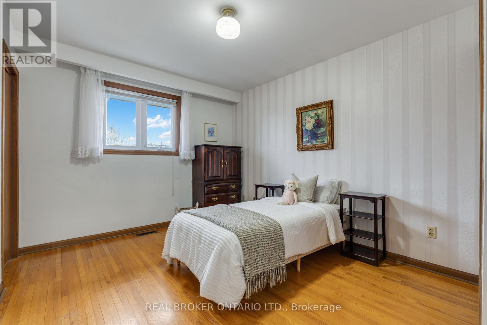 56a Treeview Drive, Toronto, Ontario  M8W 4C2 - Photo 23 - W13174036