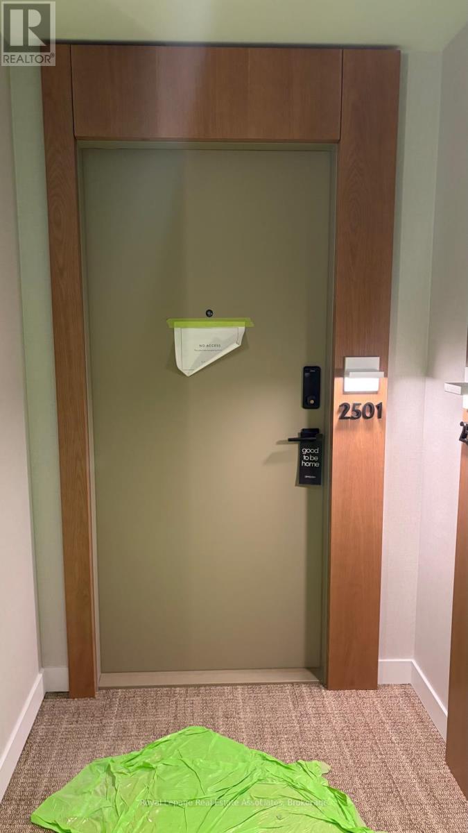 2501 - 1185 Dupont Street, Toronto, Ontario  M6H 0G5 - Photo 11 - W13174038