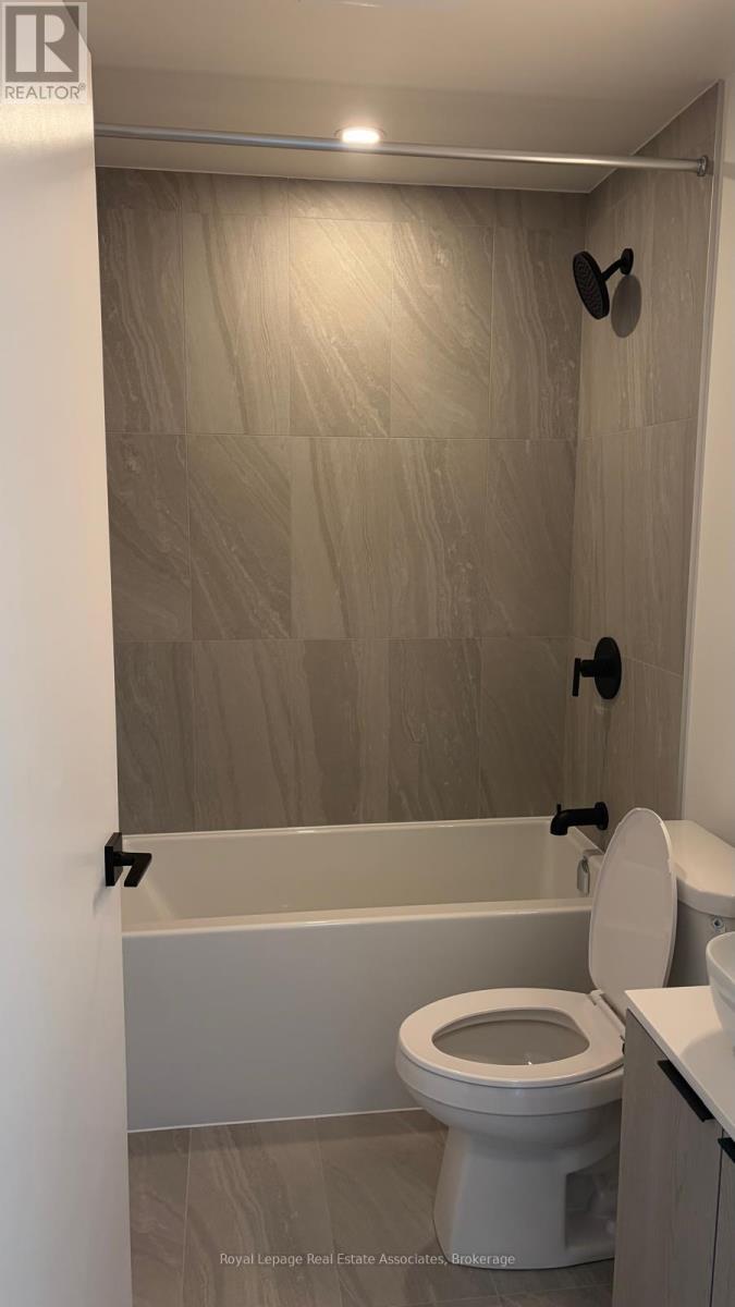 2501 - 1185 Dupont Street, Toronto, Ontario  M6H 0G5 - Photo 16 - W13174038