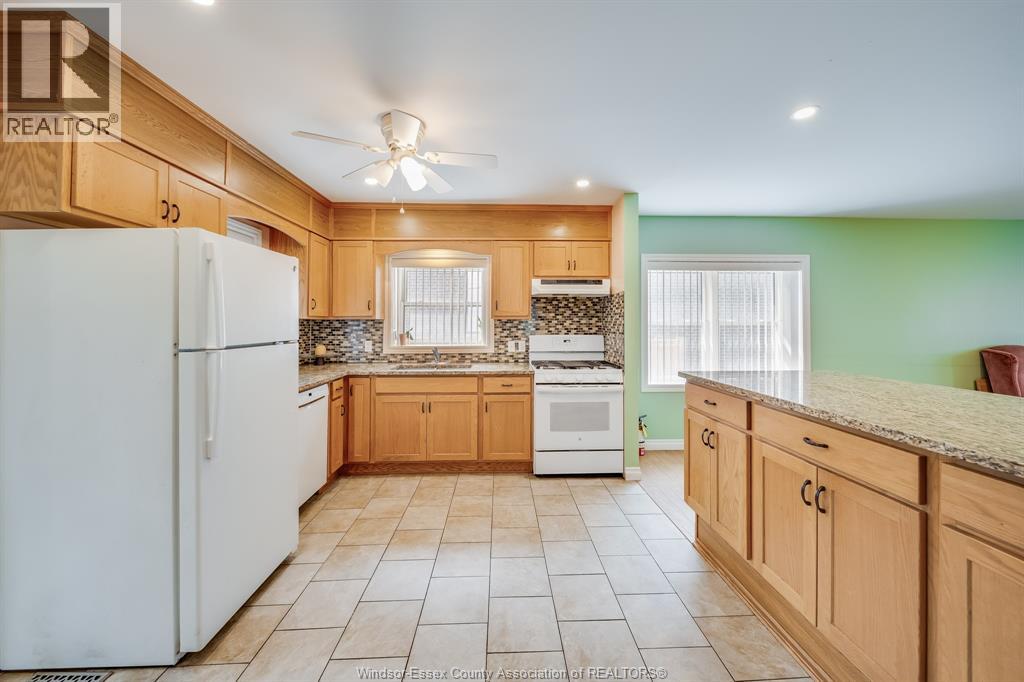 2168 Dominion Boulevard, Windsor, Ontario  N9B 3H9 - Photo 18 - 26011294