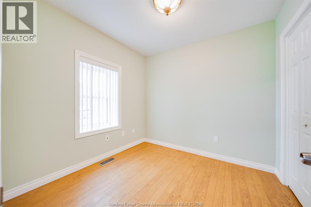2168 Dominion Boulevard, Windsor, Ontario  N9B 3H9 - Photo 10 - 26011294