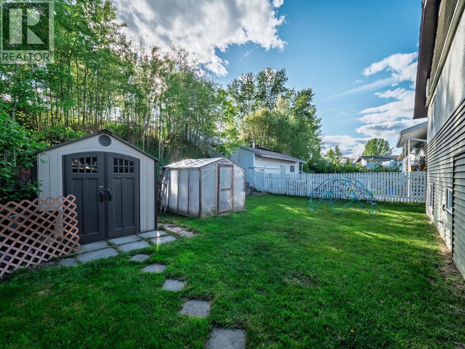 2345 Royal Crescent, Prince George, British Columbia  V2L 1H4 - Photo 6 - R3127449