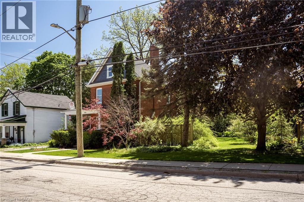 138 Park Street W, Dundas, Ontario  L9H 1X7 - Photo 4 - 40832898