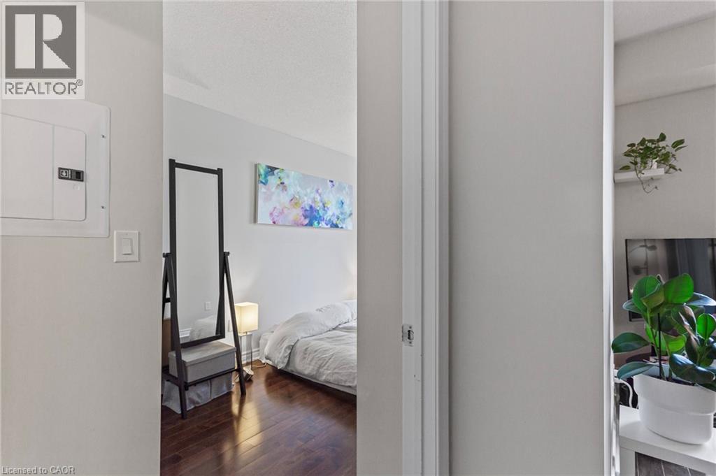 385 Prince Of Wales Drive Unit# 320, Mississauga, Ontario  L5B 0C6 - Photo 24 - 40832432