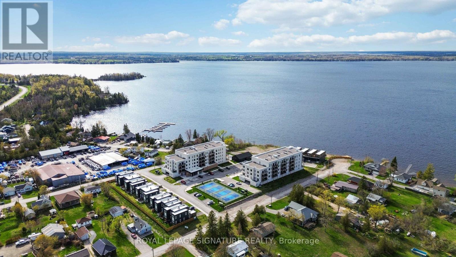 303 - 19b West Street N, Kawartha Lakes, Ontario  K0M 1N0 - Photo 2 - X13173758