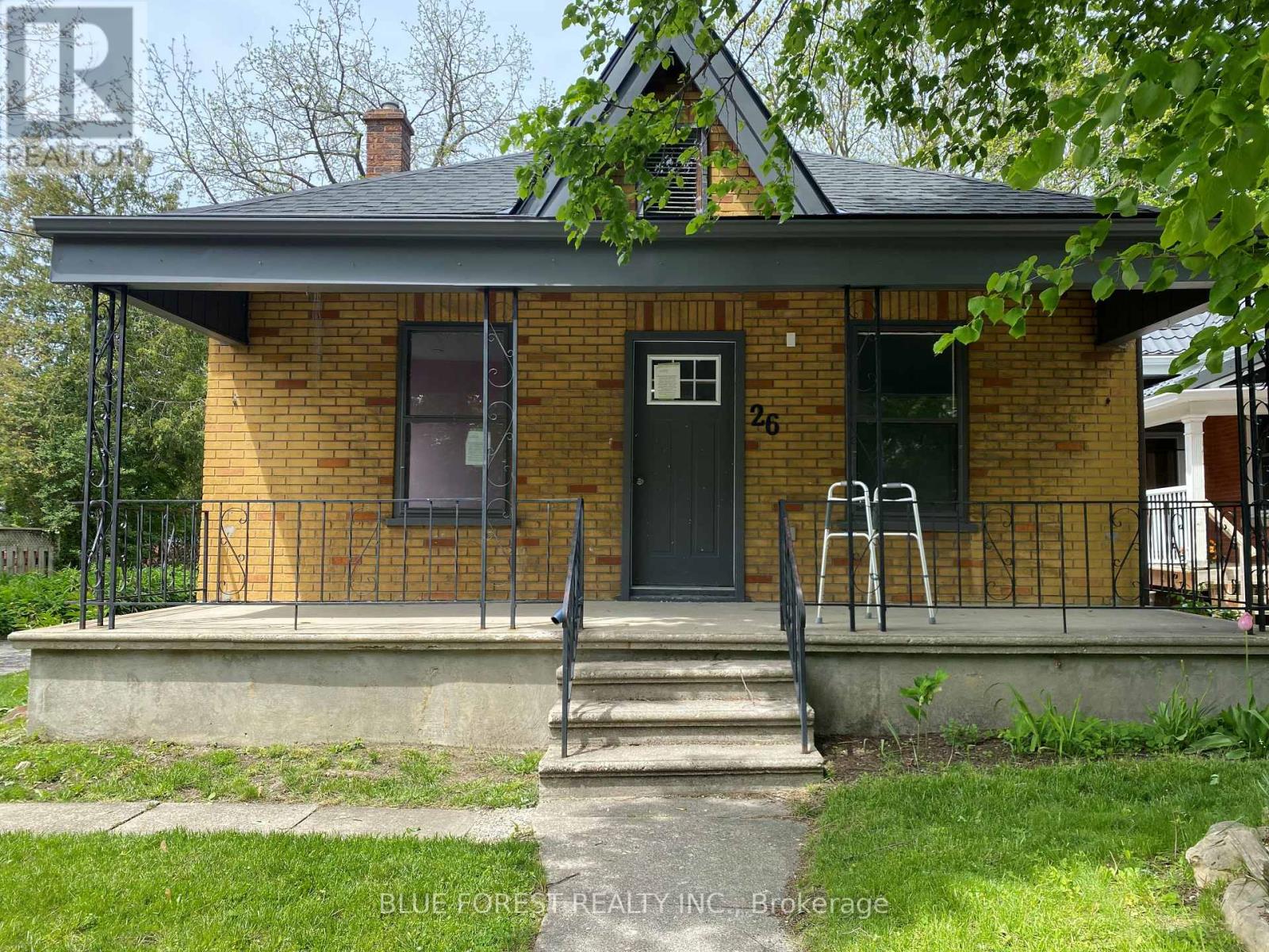 26 Nolan Street, St. Thomas, Ontario  N5P 1X2 - Photo 1 - X13174212