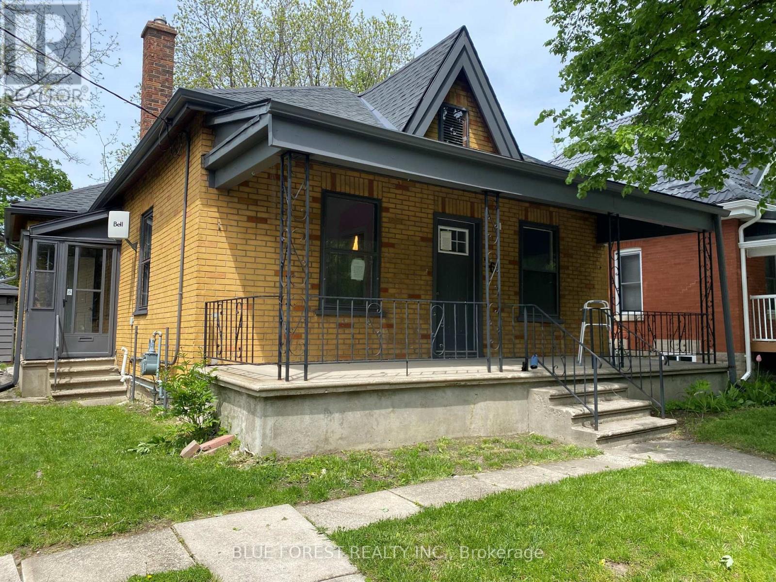 26 Nolan Street, St. Thomas, Ontario  N5P 1X2 - Photo 2 - X13174212