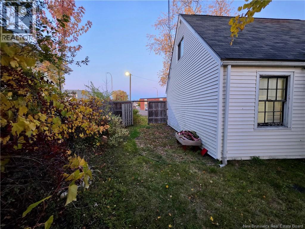 136 Shirley Avenue, Moncton, New Brunswick  E1C 6N7 - Photo 20 - NB140359