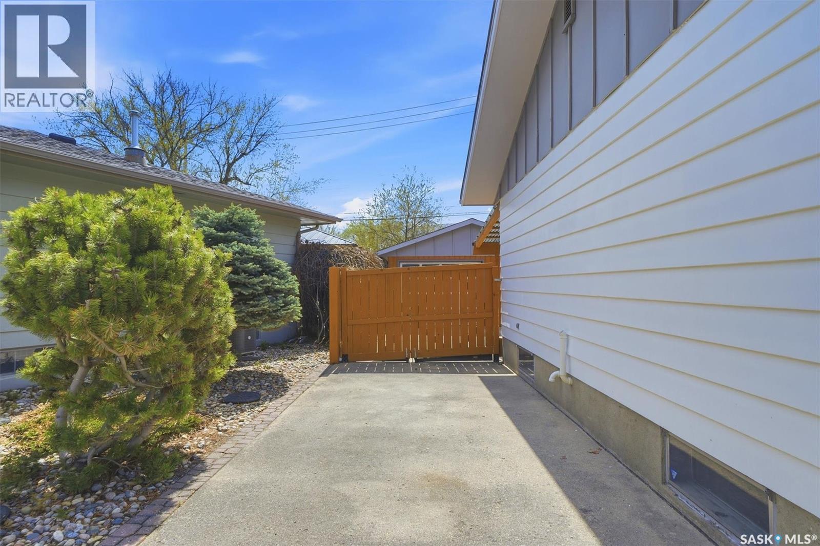 12 Murphy Crescent, Saskatoon, Saskatchewan  S7J 2T4 - Photo 33 - SK037123