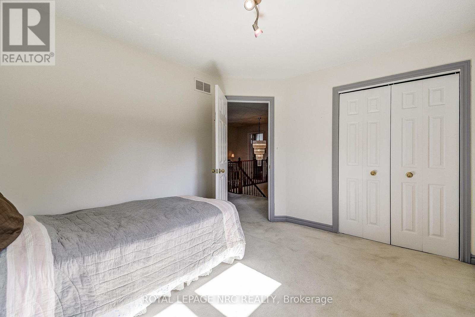 8 Hearth Court, Niagara-On-The-Lake (Virgil), Ontario  L0S 1J0 - Photo 20 - X13174112