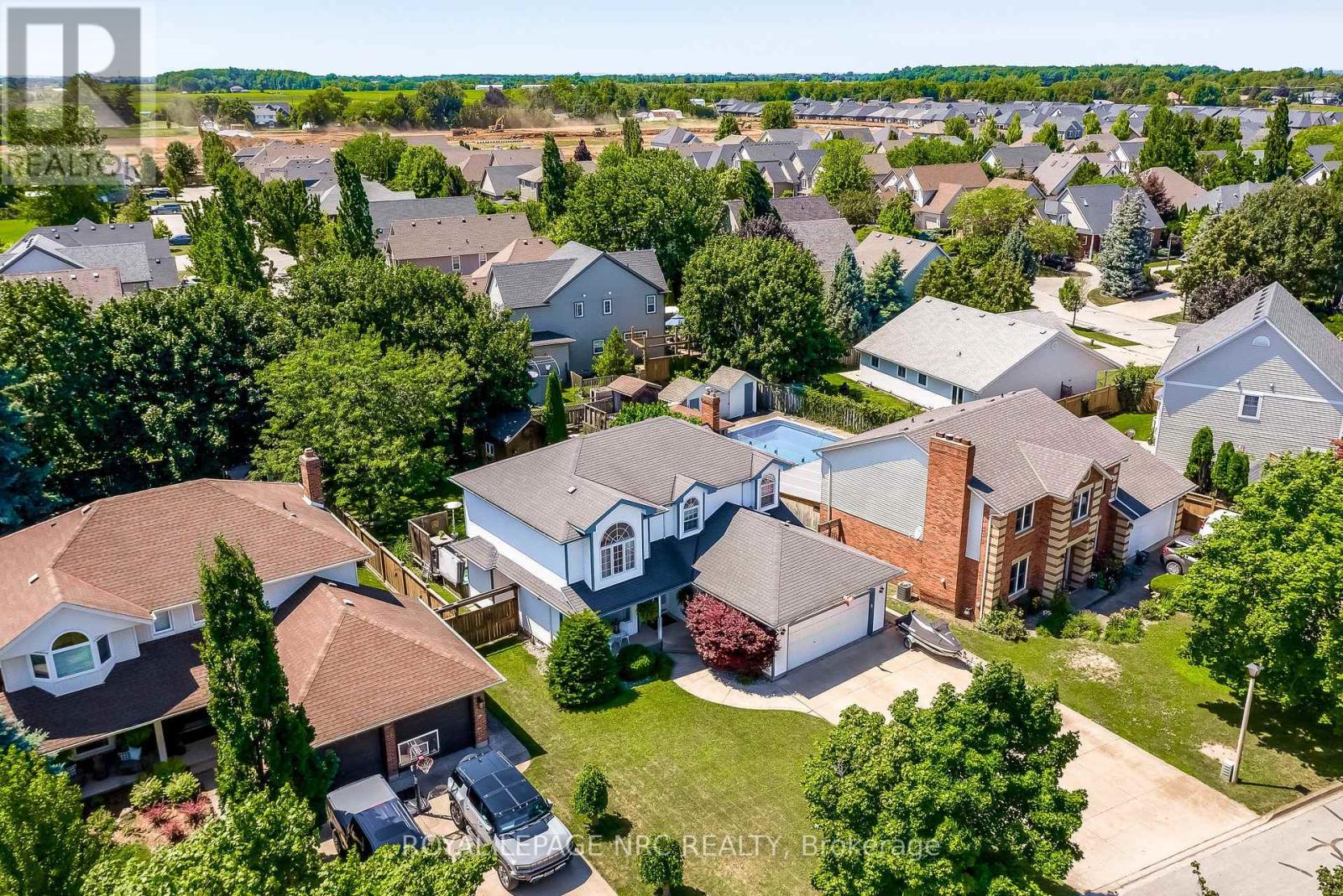 8 Hearth Court, Niagara-On-The-Lake (Virgil), Ontario  L0S 1J0 - Photo 43 - X13174112