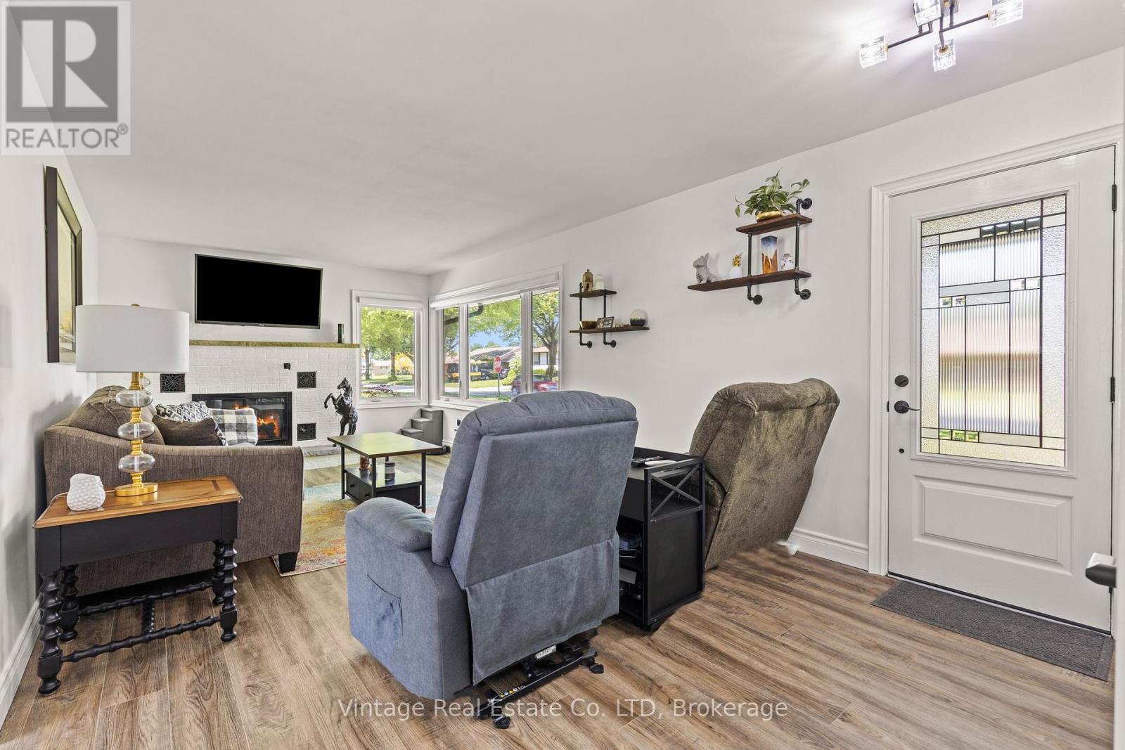 6478 Russell Street, Niagara Falls (Stamford), Ontario  L2J 1P5 - Photo 11 - X13174152