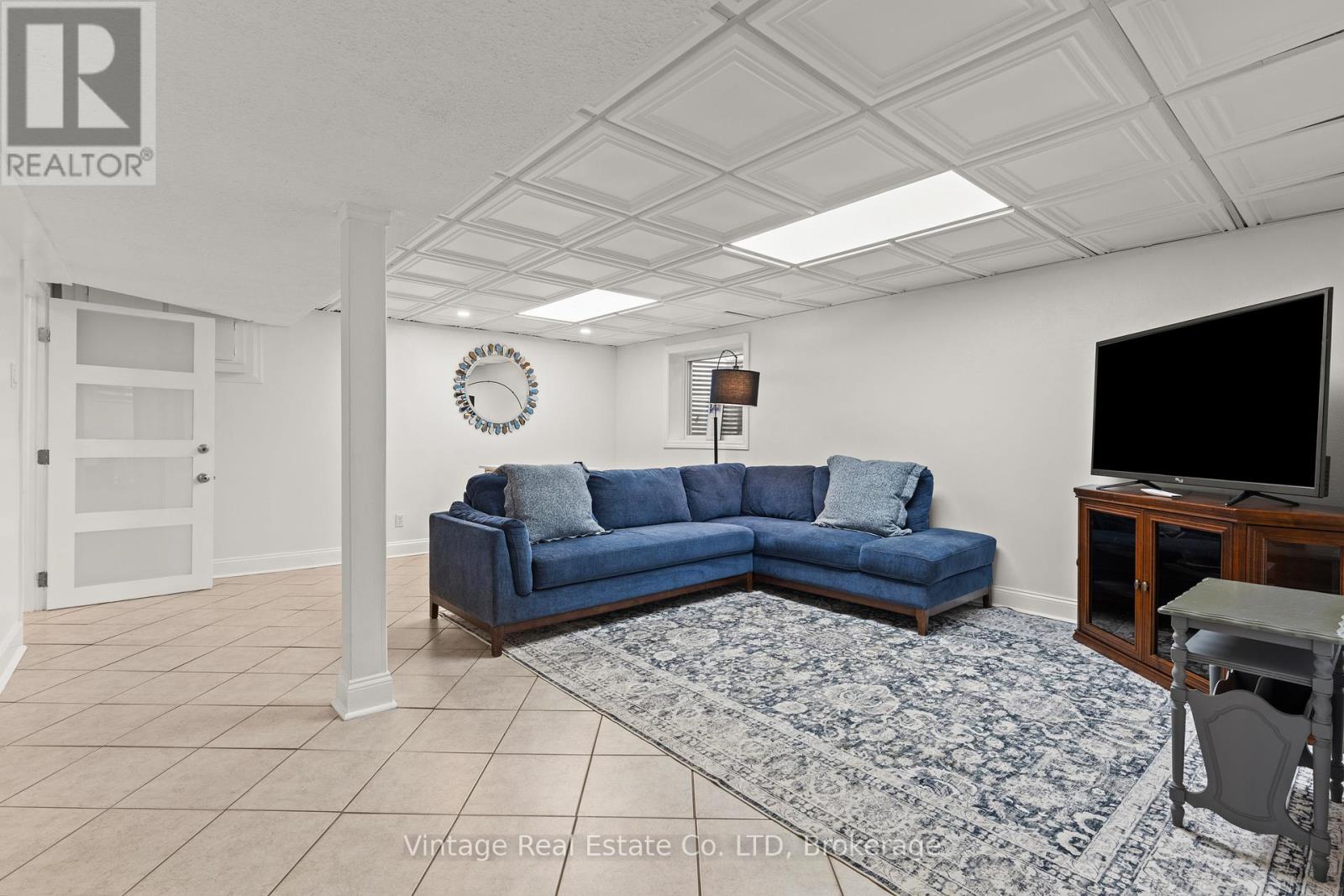6478 Russell Street, Niagara Falls (Stamford), Ontario  L2J 1P5 - Photo 23 - X13174152