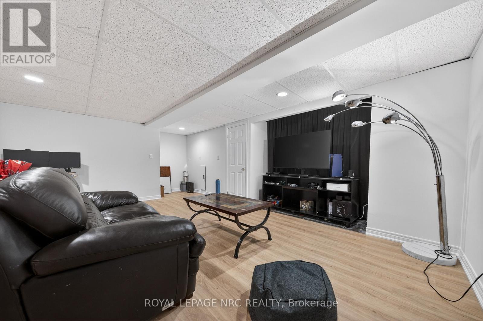 1052 Vansickle Road N, St. Catharines, Ontario  L2S 2X3 - Photo 29 - X13174164