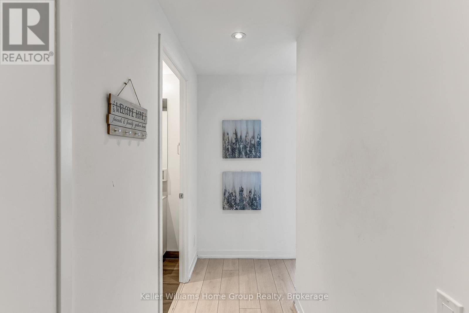 4 - 898 Portage Parkway, Vaughan, Ontario  L4K 0J7 - Photo 7 - N13174228