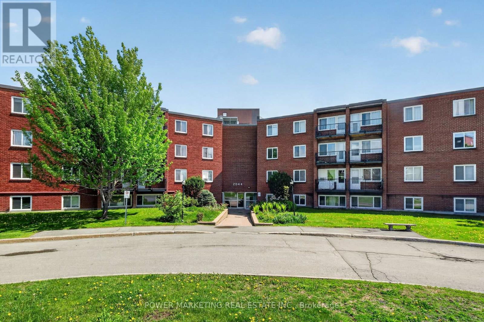 303a - 2044 Arrowsmith Drive, Ottawa, Ontario K1J 7V8 - Photo 3 - X13166966