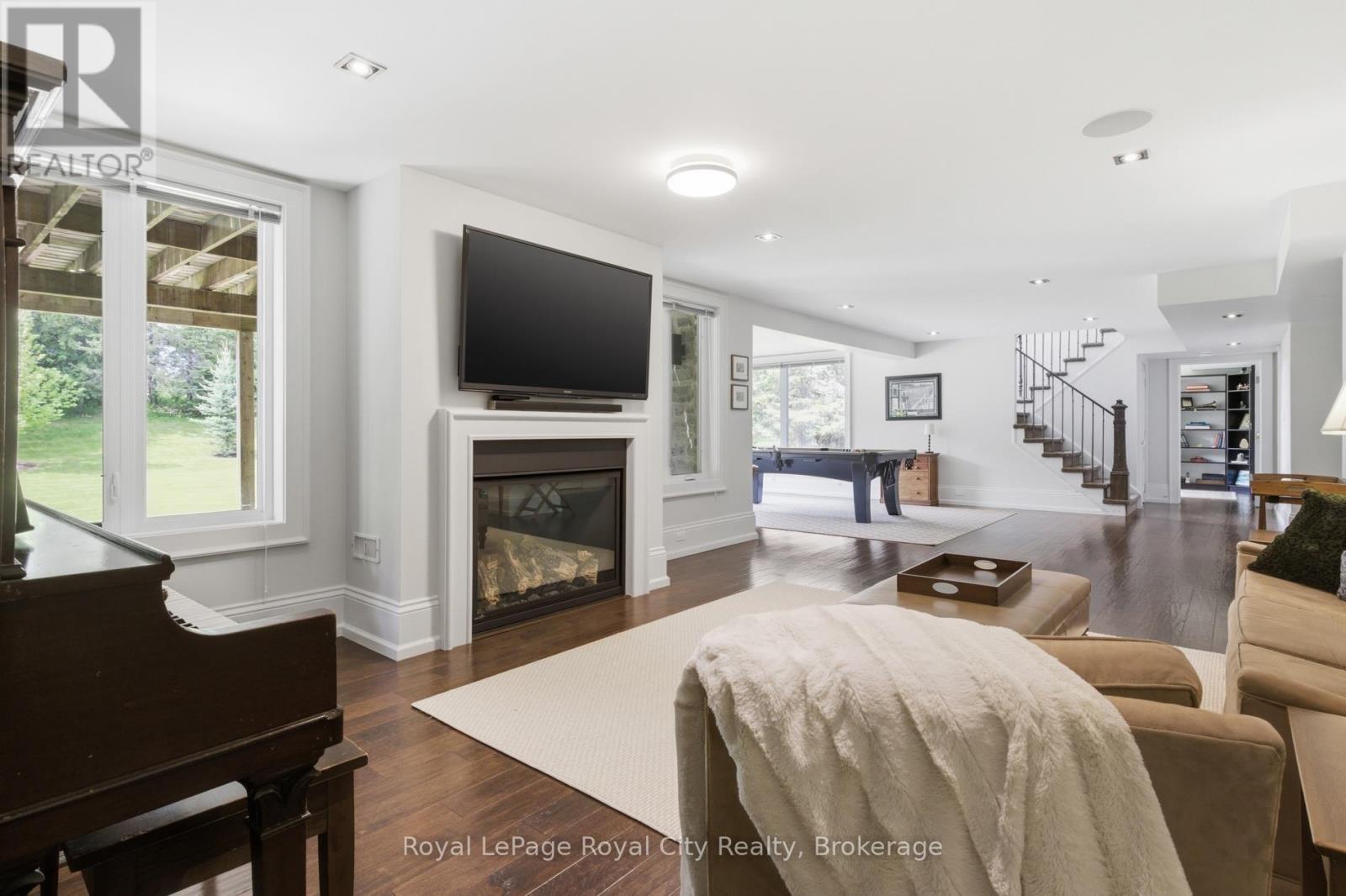54 Bridle Path, Puslinch, Ontario  N0B 2J0 - Photo 29 - X13174238