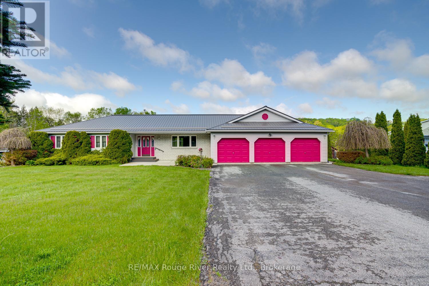 3360 BURNHAM STREET N, Hamilton Township, Ontario