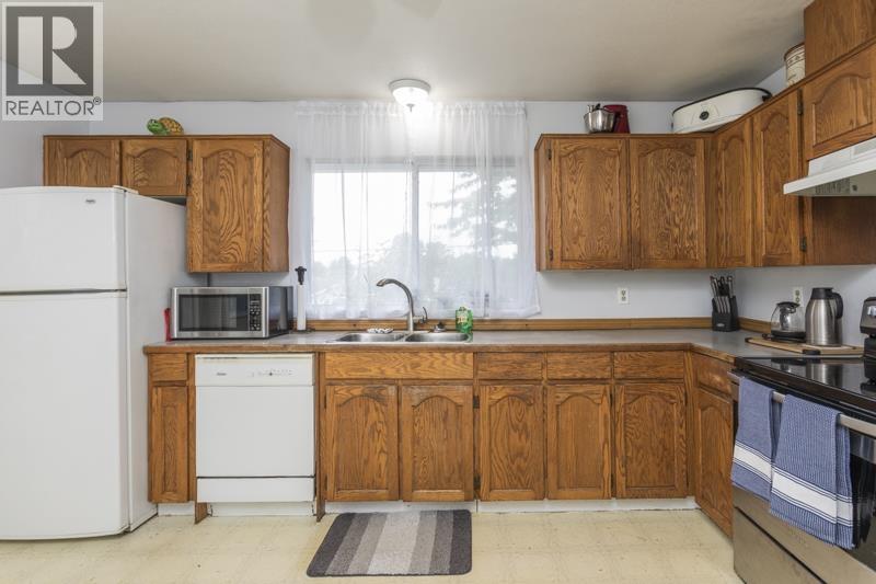 20118 Ospring Street, Maple Ridge, British Columbia  V2X 0G5 - Photo 15 - R3127954