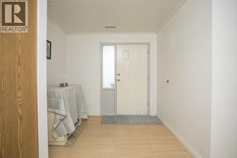 20118 Ospring Street, Maple Ridge, British Columbia  V2X 0G5 - Photo 27 - R3127954