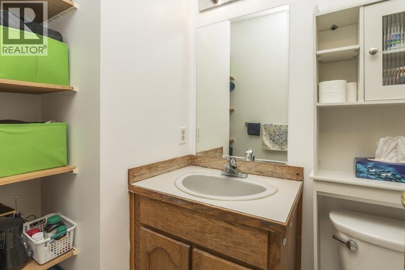 20118 Ospring Street, Maple Ridge, British Columbia  V2X 0G5 - Photo 9 - R3127954
