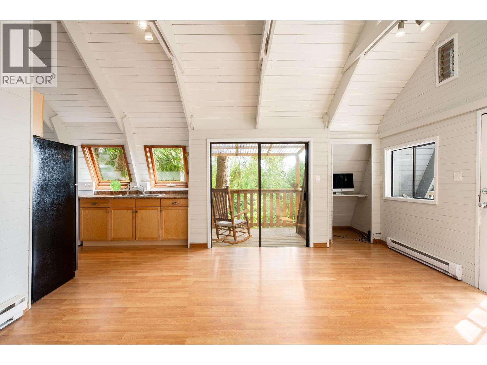 709 Windjammer Road, Bowen Island, British Columbia  V0N 1G2 - Photo 5 - R3127962