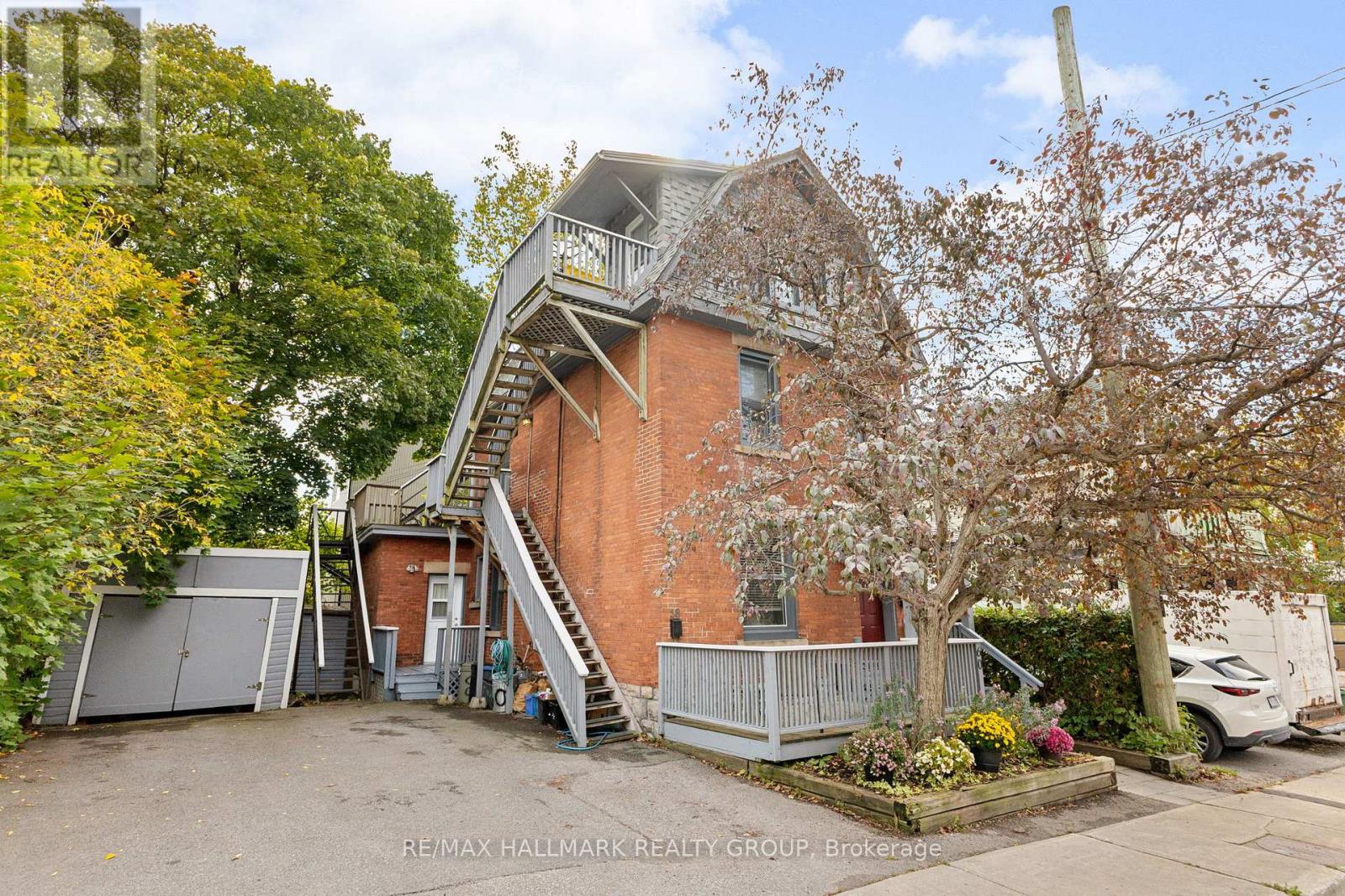 58-60 LOUISA STREET, Ottawa, Ontario
