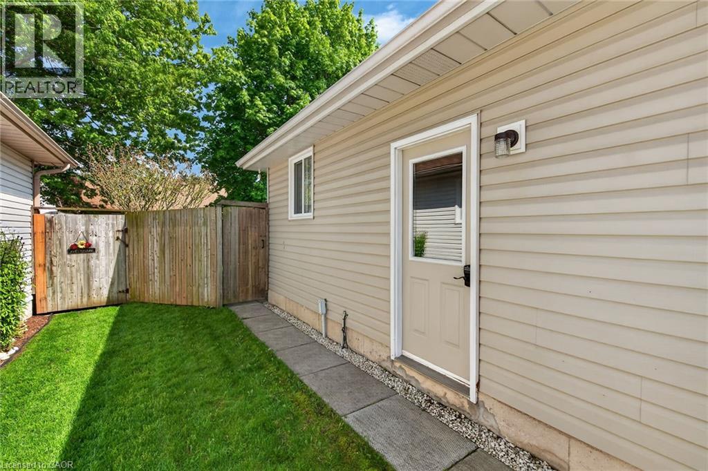 1201 Tamarac Street, Dunnville, Ontario N1A 3G5 - Photo 29 - 40833588