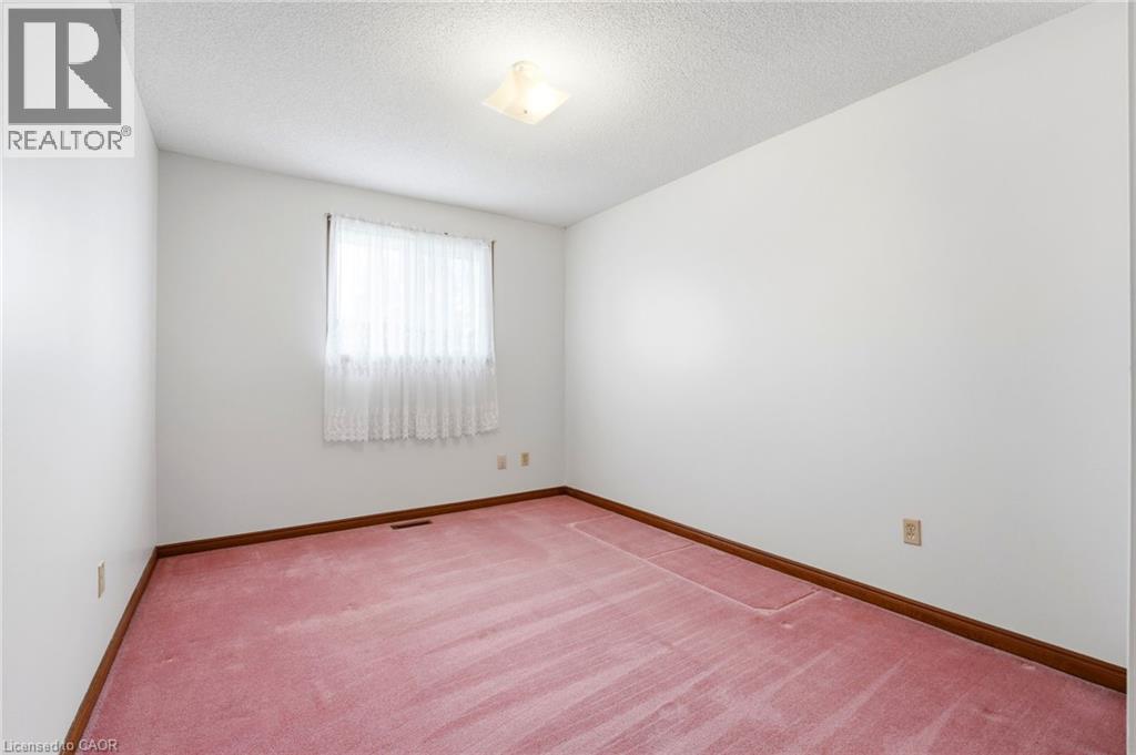 165 Essling Avenue, Hamilton, Ontario  L9B 2H9 - Photo 21 - 40820840