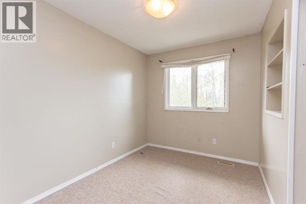 35 Oyen Crescent, Red Deer, Alberta  T4P 1T3 - Photo 9 - A2312818