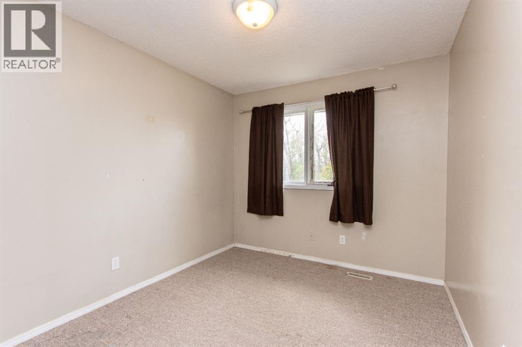 35 Oyen Crescent, Red Deer, Alberta  T4P 1T3 - Photo 10 - A2312818