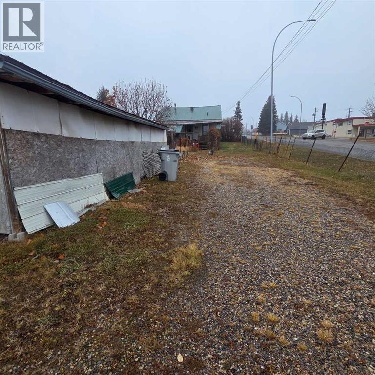 4901 4 Avenue, Edson, Alberta  T7E 1C6 - Photo 4 - A2269525