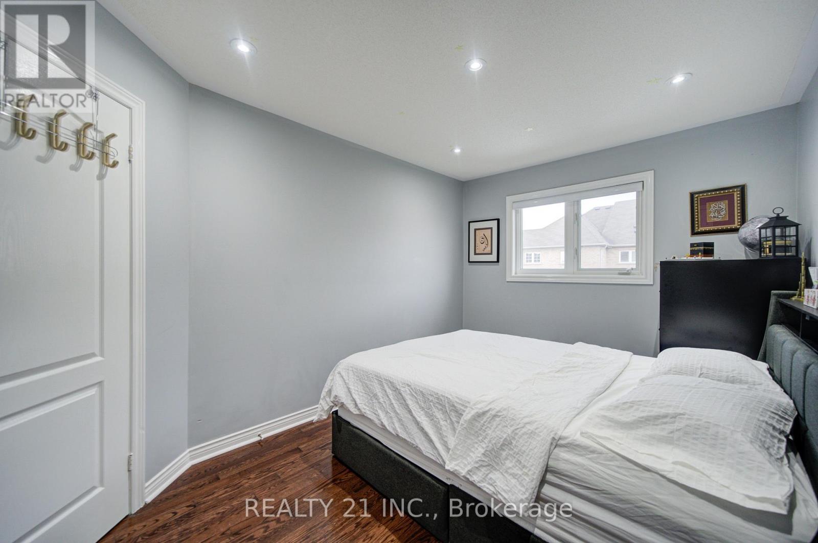 36 Lurcook Street, Ajax, Ontario  L1S 0E5 - Photo 23 - E13106460