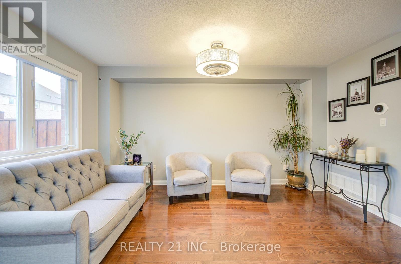 36 Lurcook Street, Ajax, Ontario  L1S 0E5 - Photo 19 - E13106460