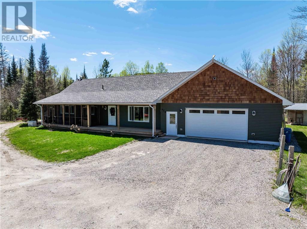470 Burns Crossover Road, Webbwood, Ontario  P0P 2G0 - Photo 1 - 2128032