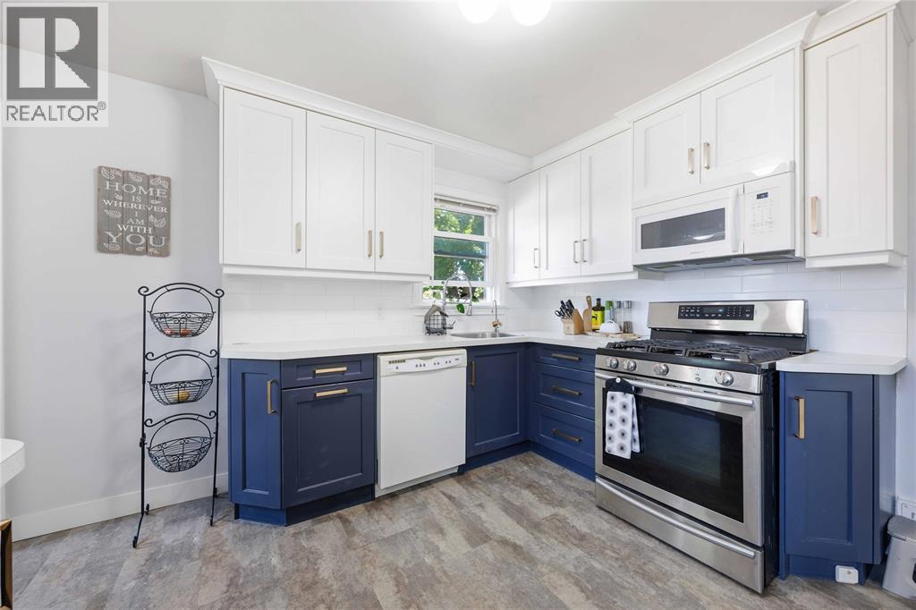 429 East Street North, Sarnia photo 7