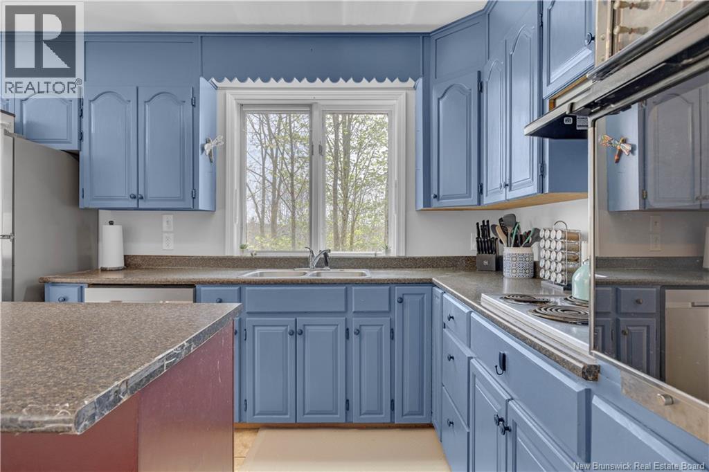 1369 Main Street, Hampton, New Brunswick  E5N 6G8 - Photo 9 - NB139942