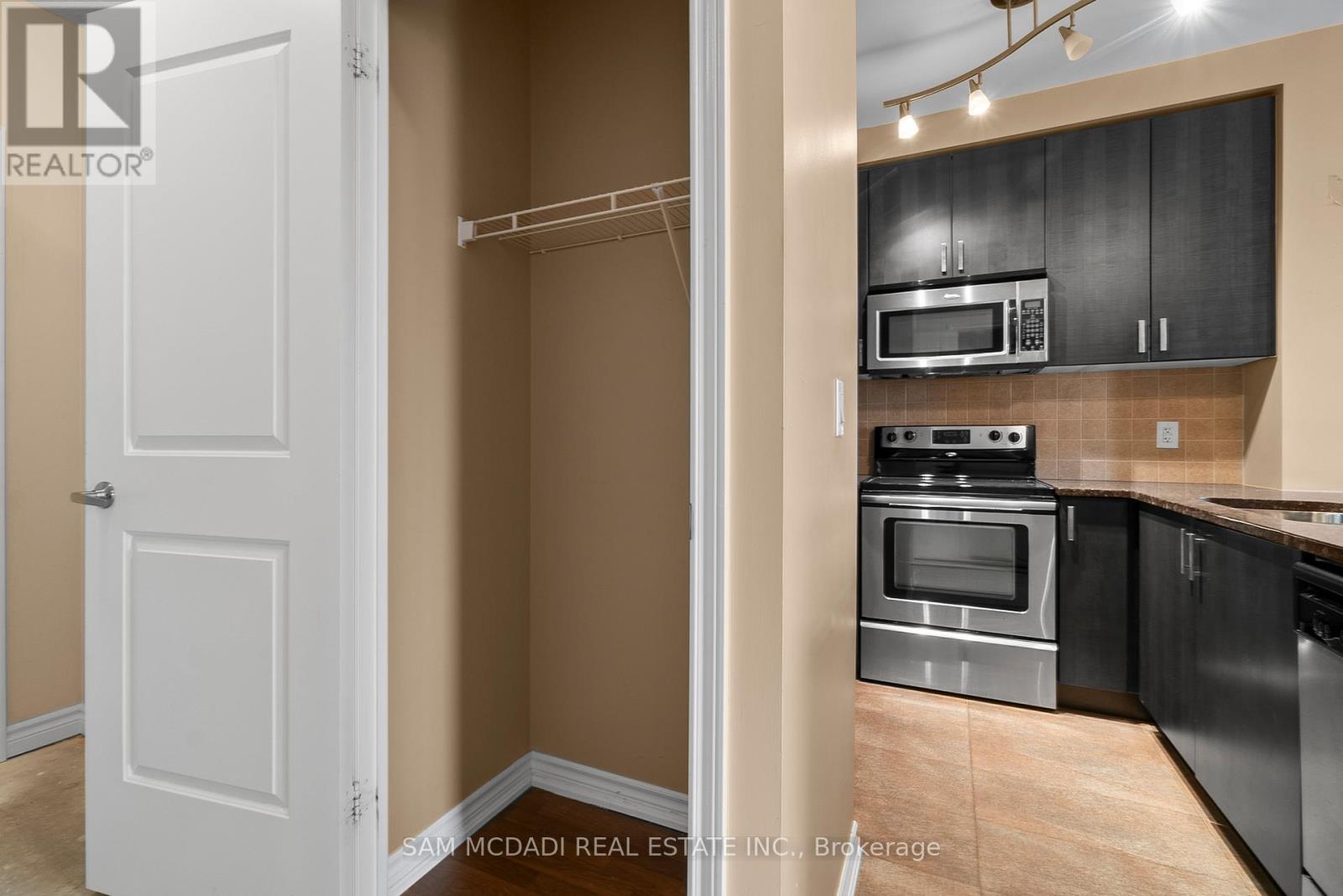 1616 - 9235 Jane Street, Vaughan, Ontario  L6A 0J8 - Photo 22 - N13170968