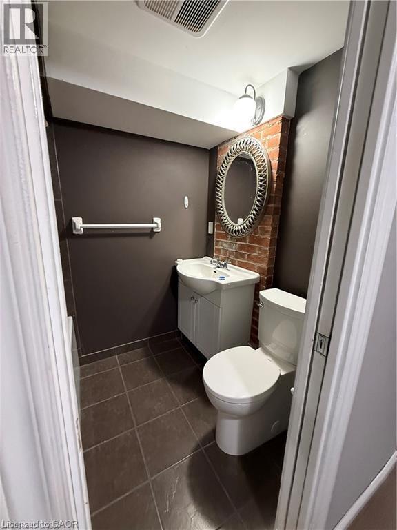 947 Main Street E Unit# 7, Hamilton, Ontario  L8M 1M9 - Photo 7 - 40833626