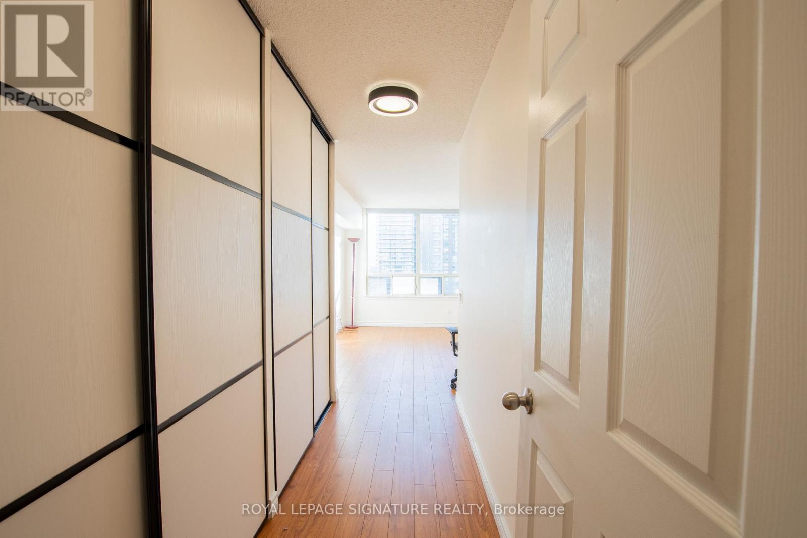 1604 - 7 Bishop Avenue, Toronto, Ontario  M2M 4J4 - Photo 14 - C13174114