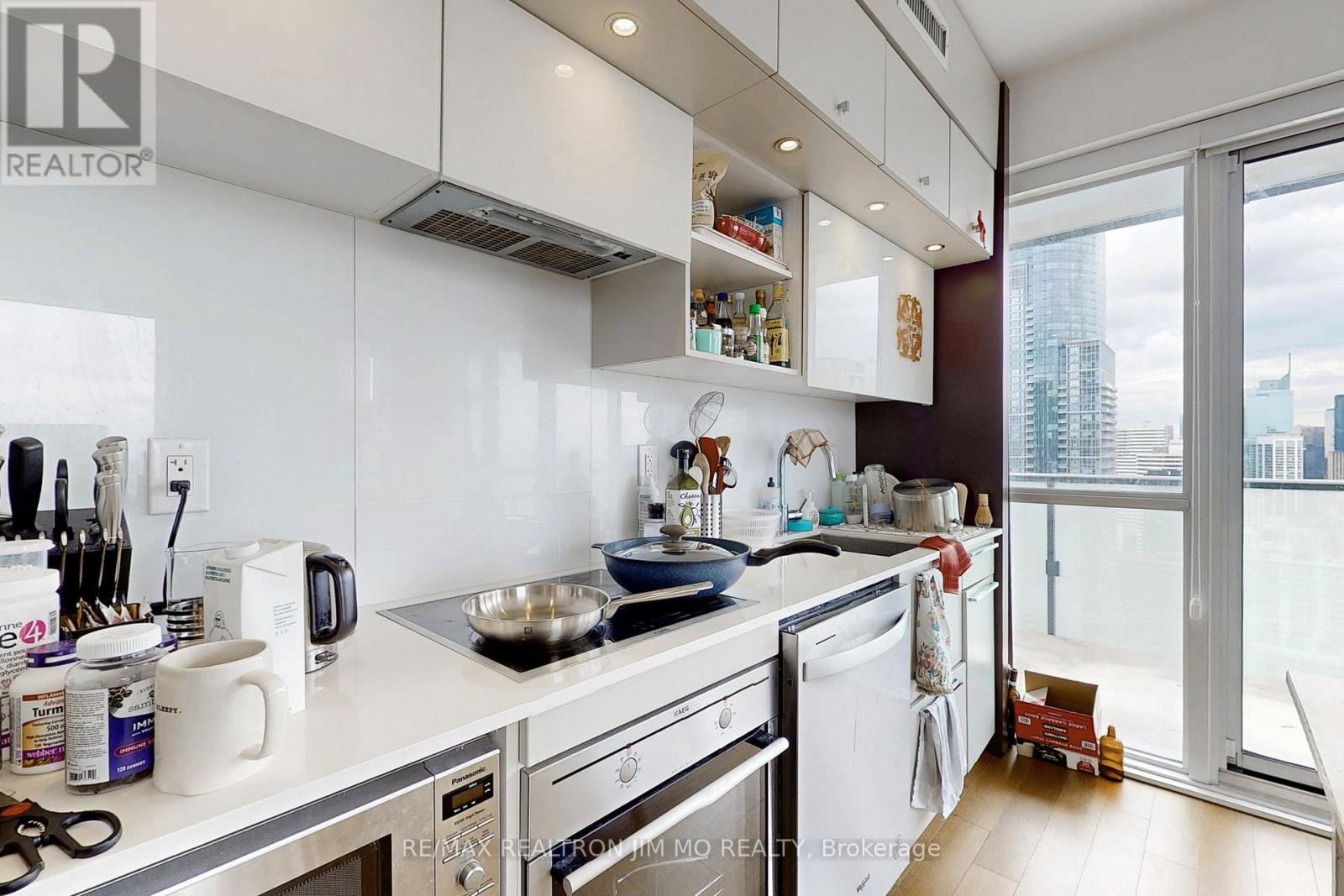 3503 - 15 Grenville Street, Toronto, Ontario  M4Y 1A1 - Photo 9 - C13174120